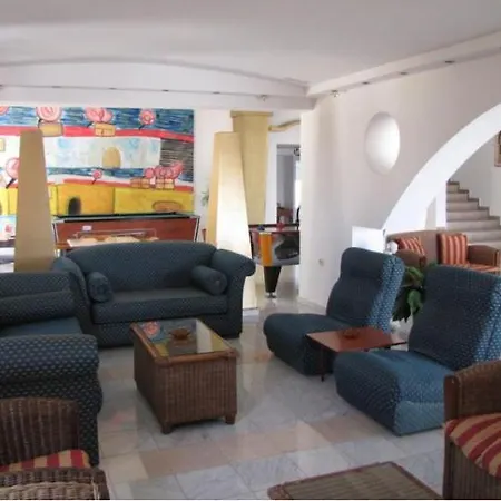 Aparthotel Valsami 4*