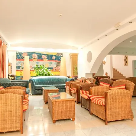 Valsami Aparthotel