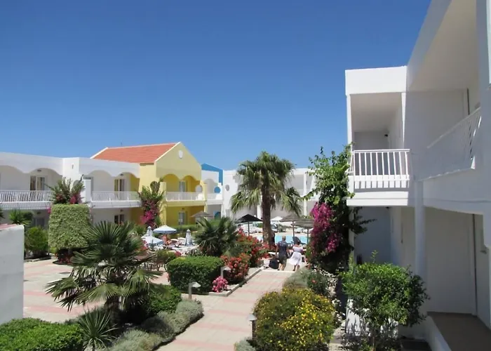 Aparthotel Valsami