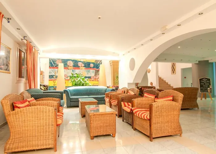 Valsami Aparthotel