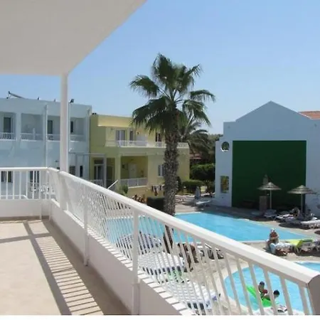 Valsami Aparthotel 4*