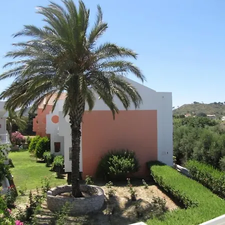 Aparthotel Valsami