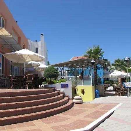 Aparthotel Valsami