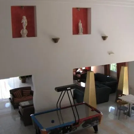 Aparthotel Valsami