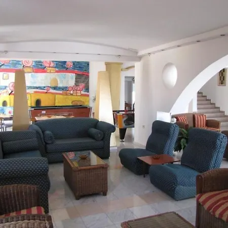 Aparthotel Valsami 4*