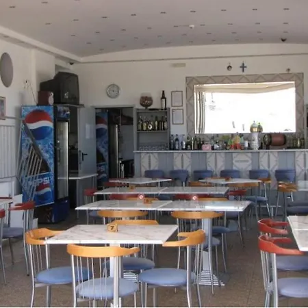 Ξενοδοχείο με διαμερίσματα Valsami 4*