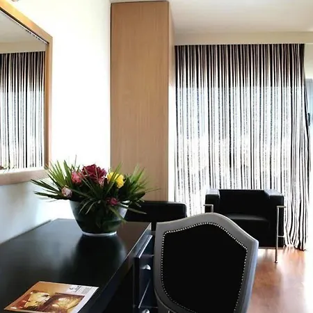 Ξενοδοχείο με διαμερίσματα Valsami Κρεμαστή