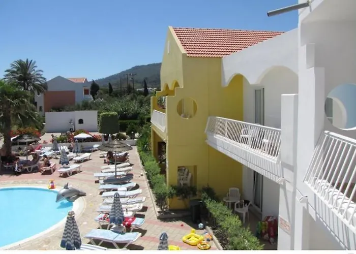 Aparthotel Valsami 4*