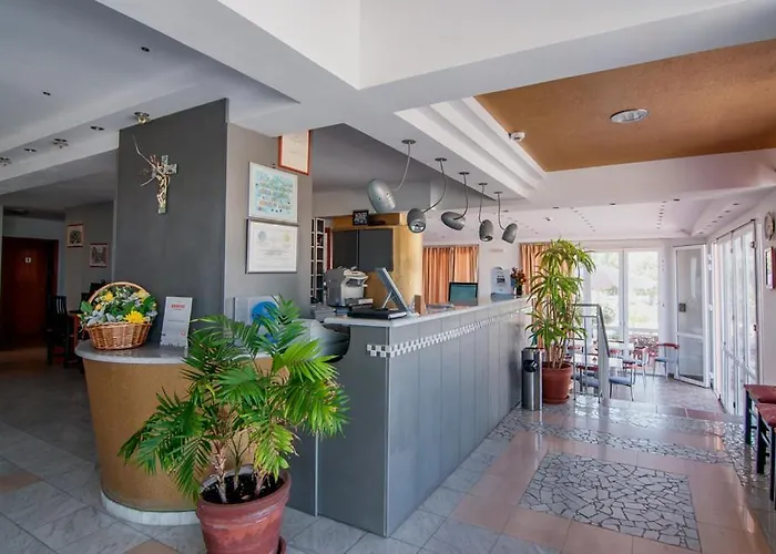 Valsami شقة فندقية 4*