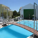 Valsami Apartmanhotel Kremasztí